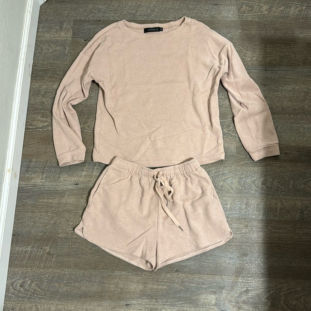 Adorable Matching Set! - image 1